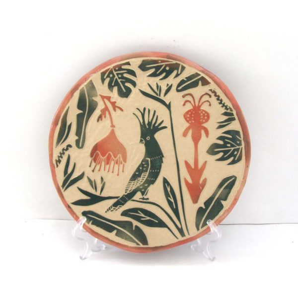 Plato Cacatúa Tropical cerámica ilustrada artesanal esgrafiado